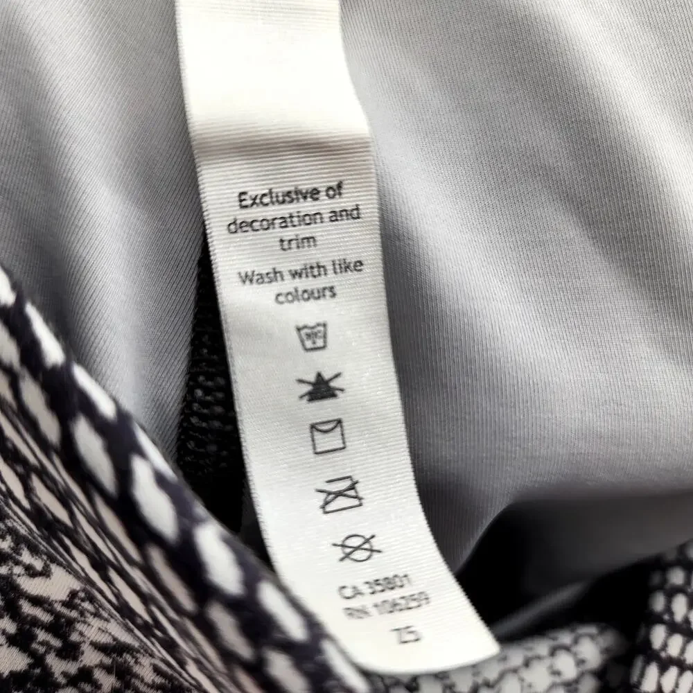Lululemon Women's In Movement Crop 19